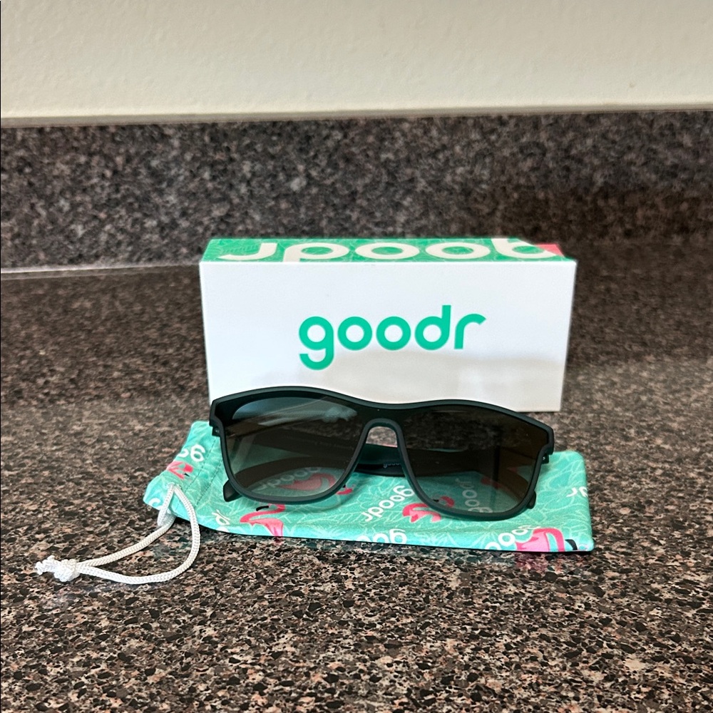 Goodr Underwhelming Alien Abduction Sunglasses
